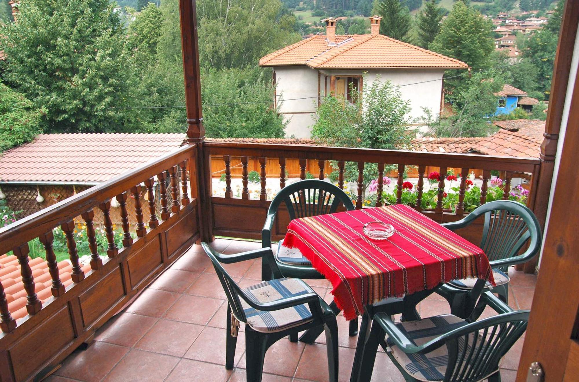 Guest House Bolyarka Kopriwschtiza Exterior foto