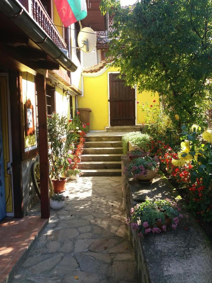 Guest House Bolyarka Kopriwschtiza Exterior foto